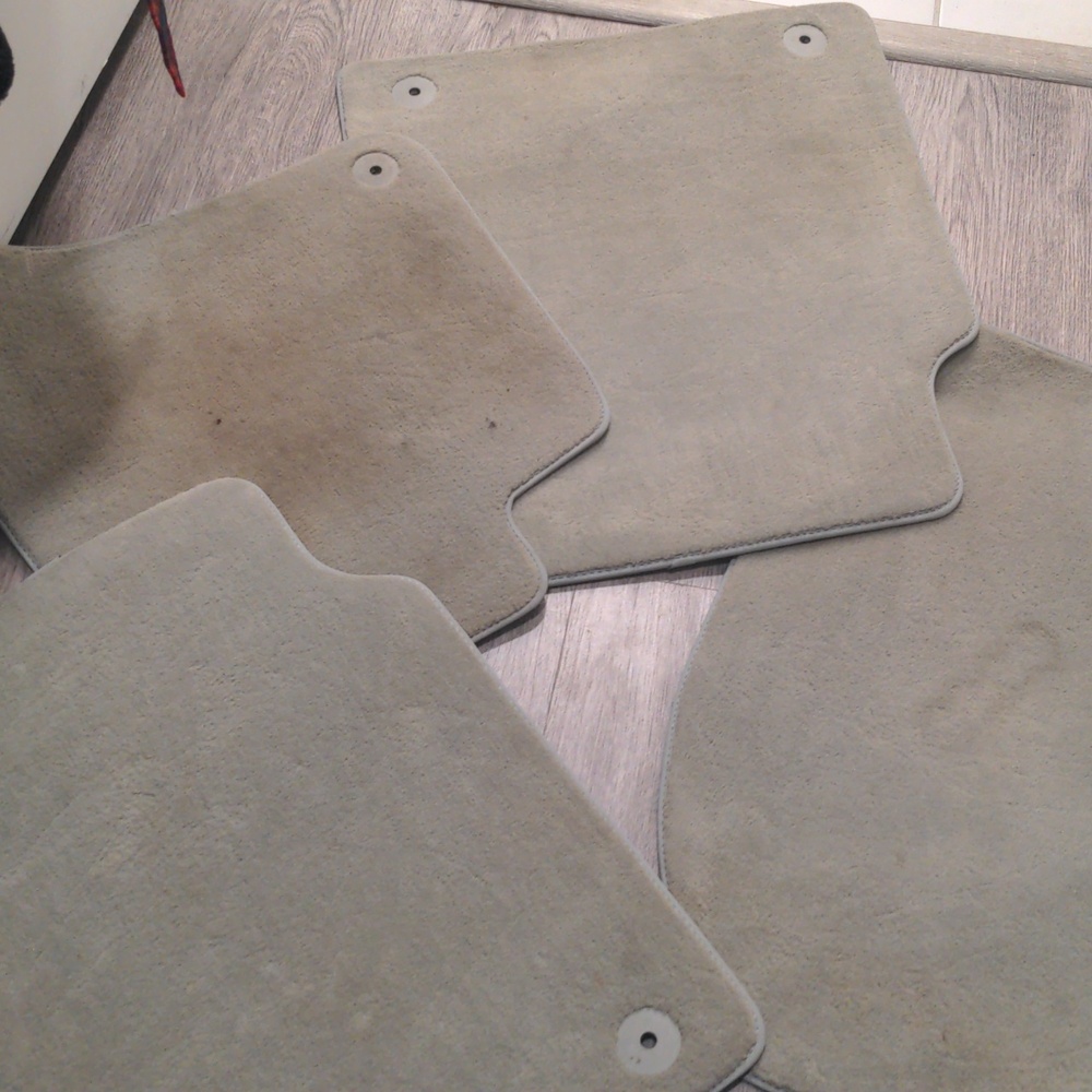 Audi floor mats a8 l 2017